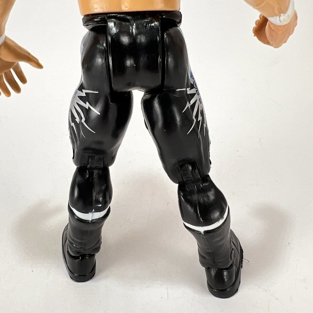 Vtg Justin Credible Wrestling Figure 1999 Jakks Pacific Titan Tron Live WWE - Picture 8 of 13